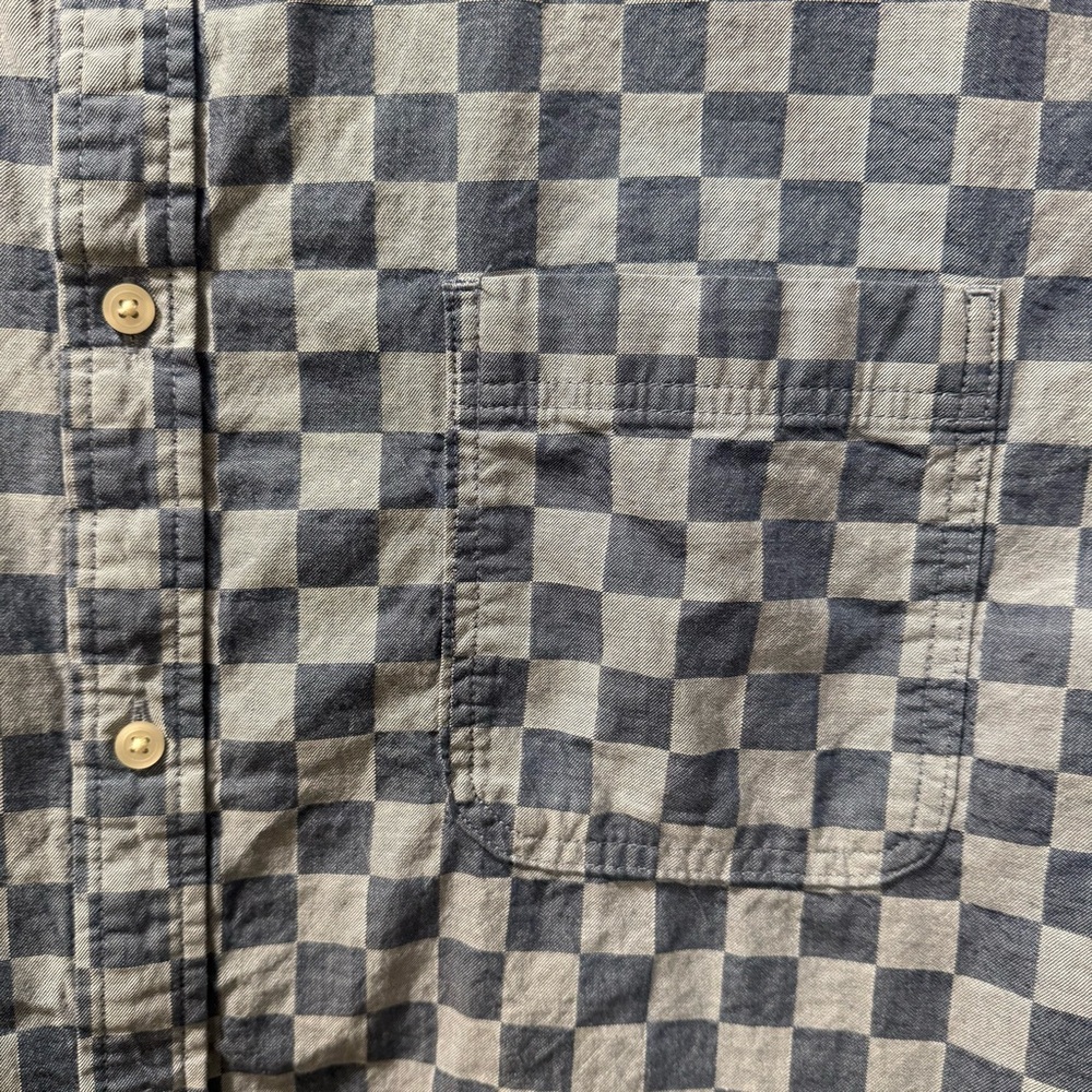 Men’s XL VANS Loose Fit Blue Checkered 100% Cotton Short Sleeve Button Up Shirt - Picture 3 of 15